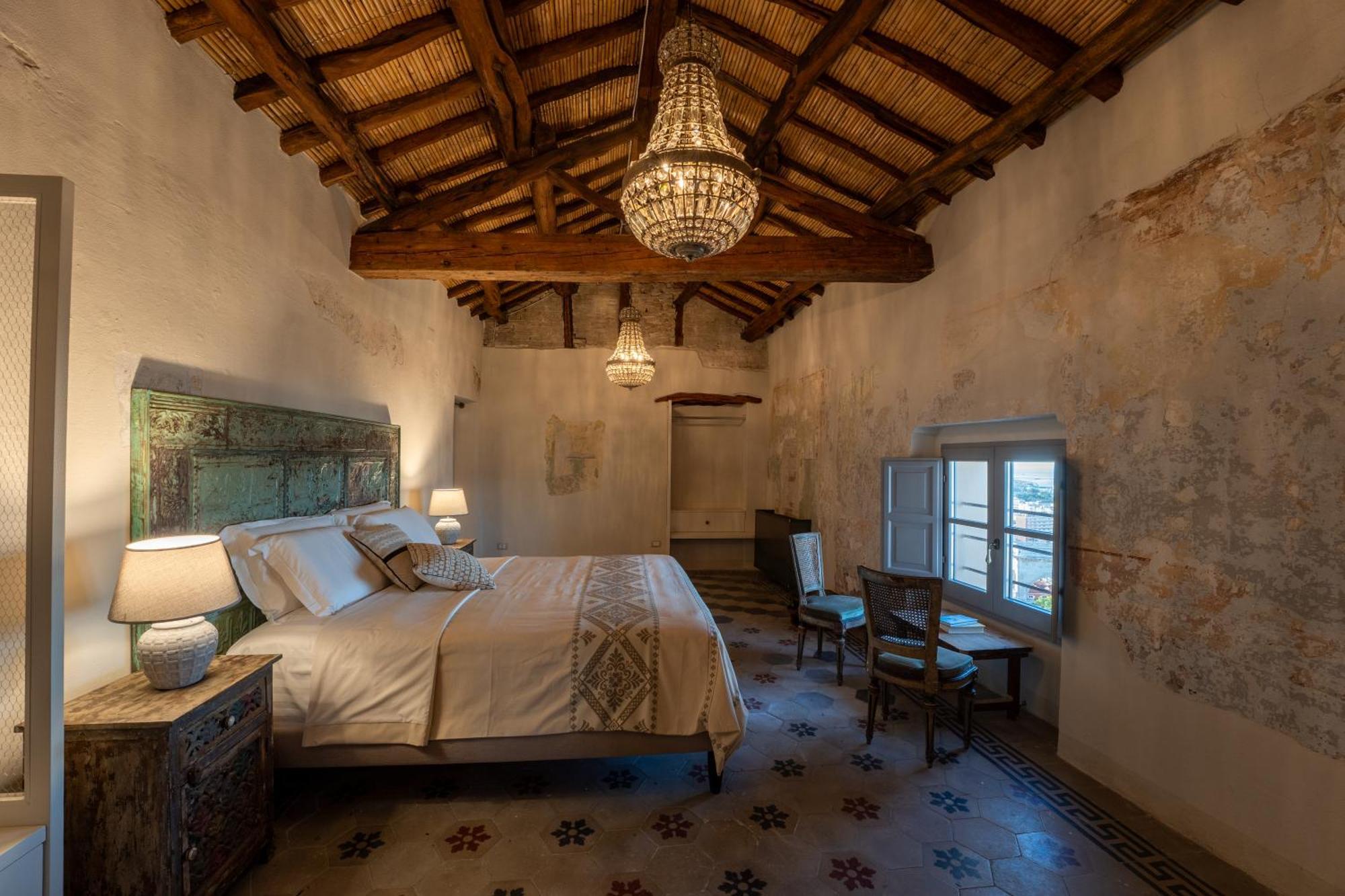 卡利亚里 Palazzo Boyl 1840酒店 外观 照片
